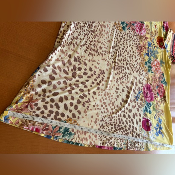 Johnny Was Size Large Short Sleeve Wildflower Favorite Tee - Picture 7 of 9